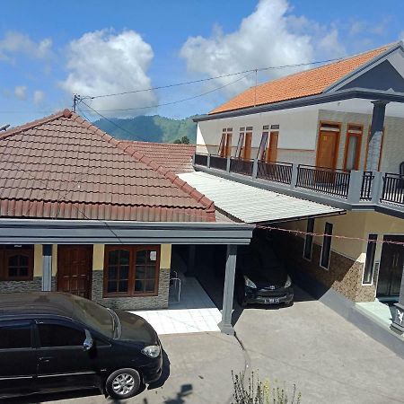 Homestay Anggun 布罗莫 外观 照片