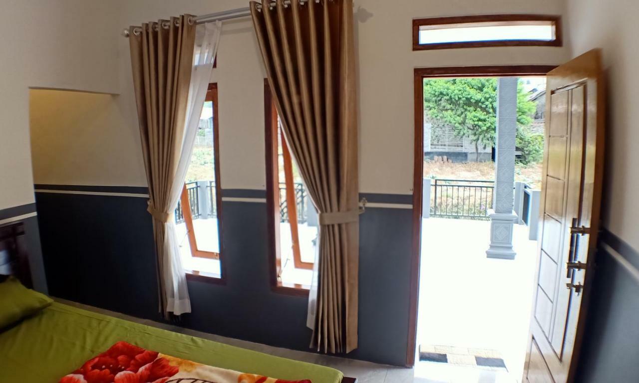 Homestay Anggun 布罗莫 外观 照片